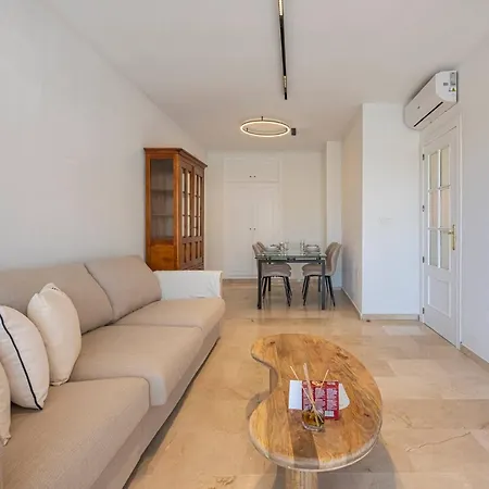 Lejlighed Bright Flat In San Pedro With Pool And Parking Marbella