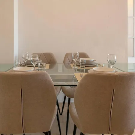 Bright Flat In San Pedro With Pool And Parking